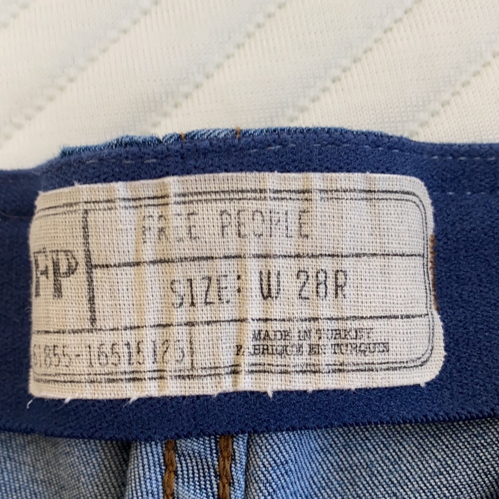 Jeans - Picture 3 of 5